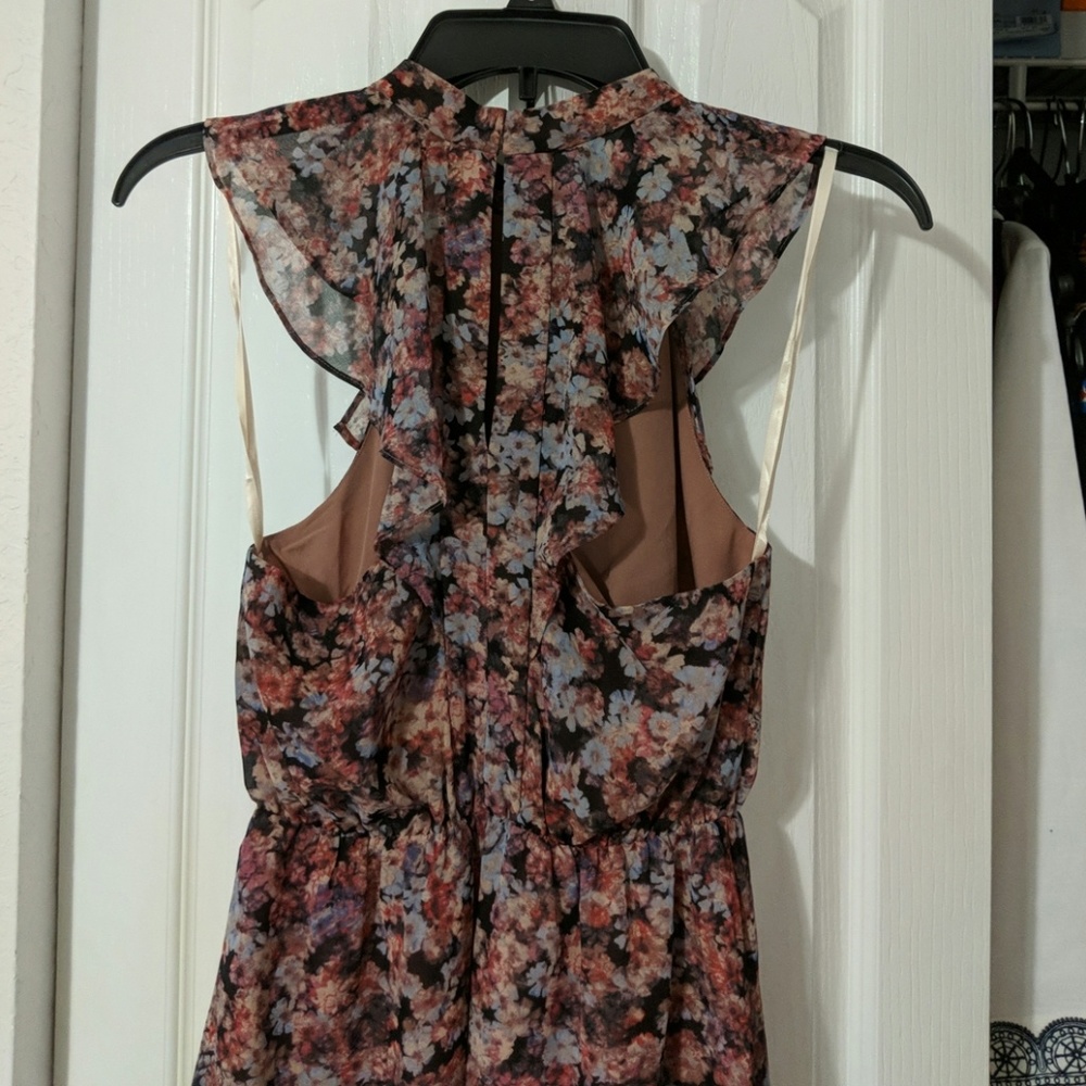 Dress - Picture 4 of 4